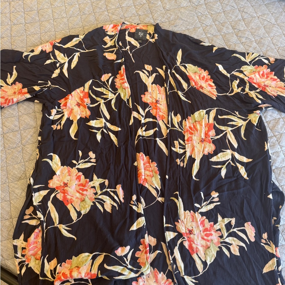 Billabong Black Floral Kimono
